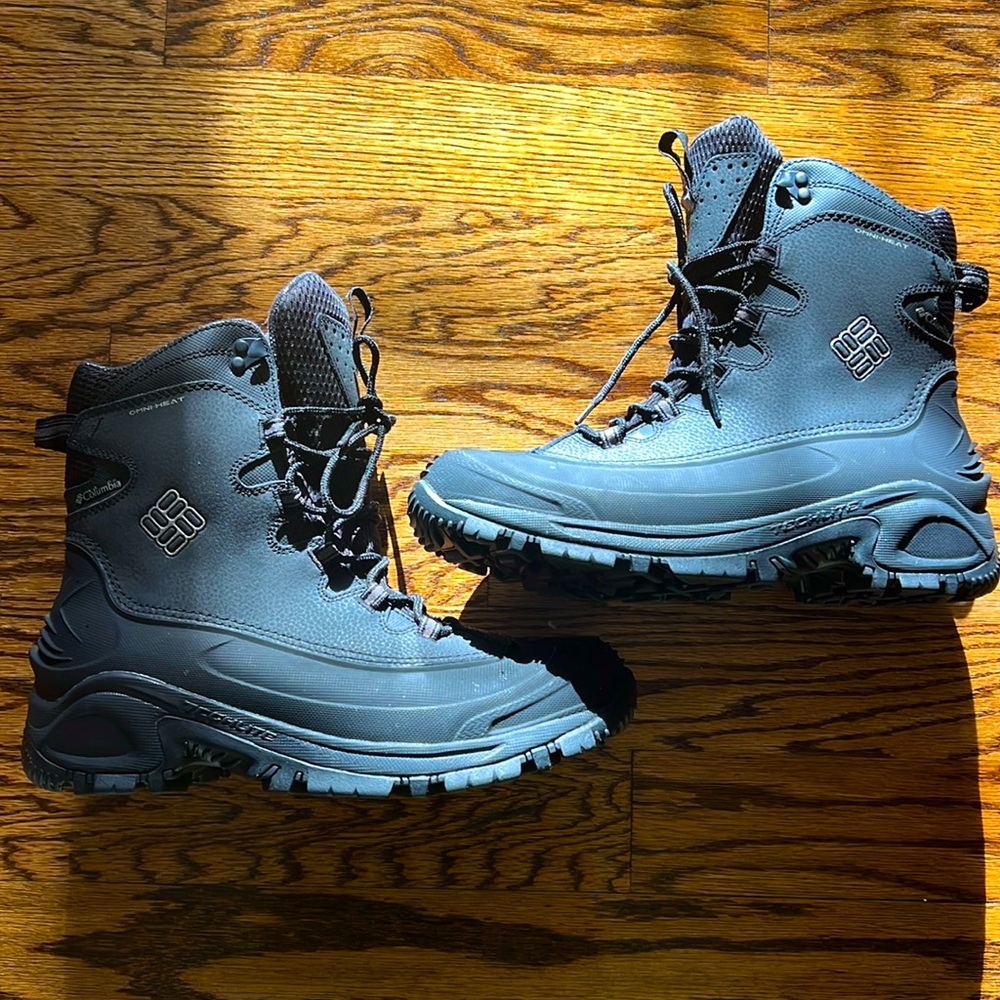 Columbia Bugaboot. Black, Men’s size 10. NWT